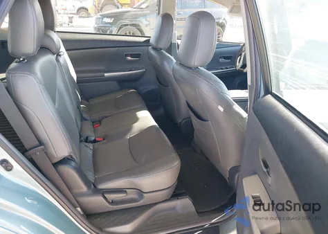 2014 Toyota Prius V Three z USA, uszkodzony, nr VIN JTDZN3EU2E3331495